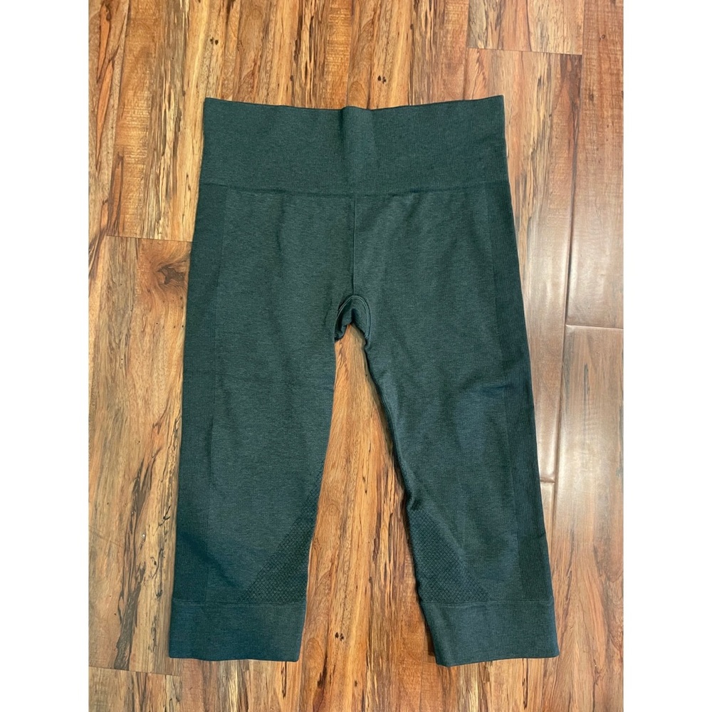 Lululemon cropped leggings